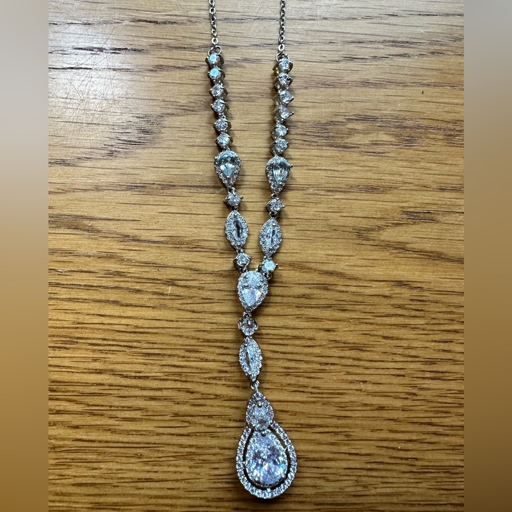 David’s Bridal Tear Drop Cubic Zirconia Matching Earrings and Necklace